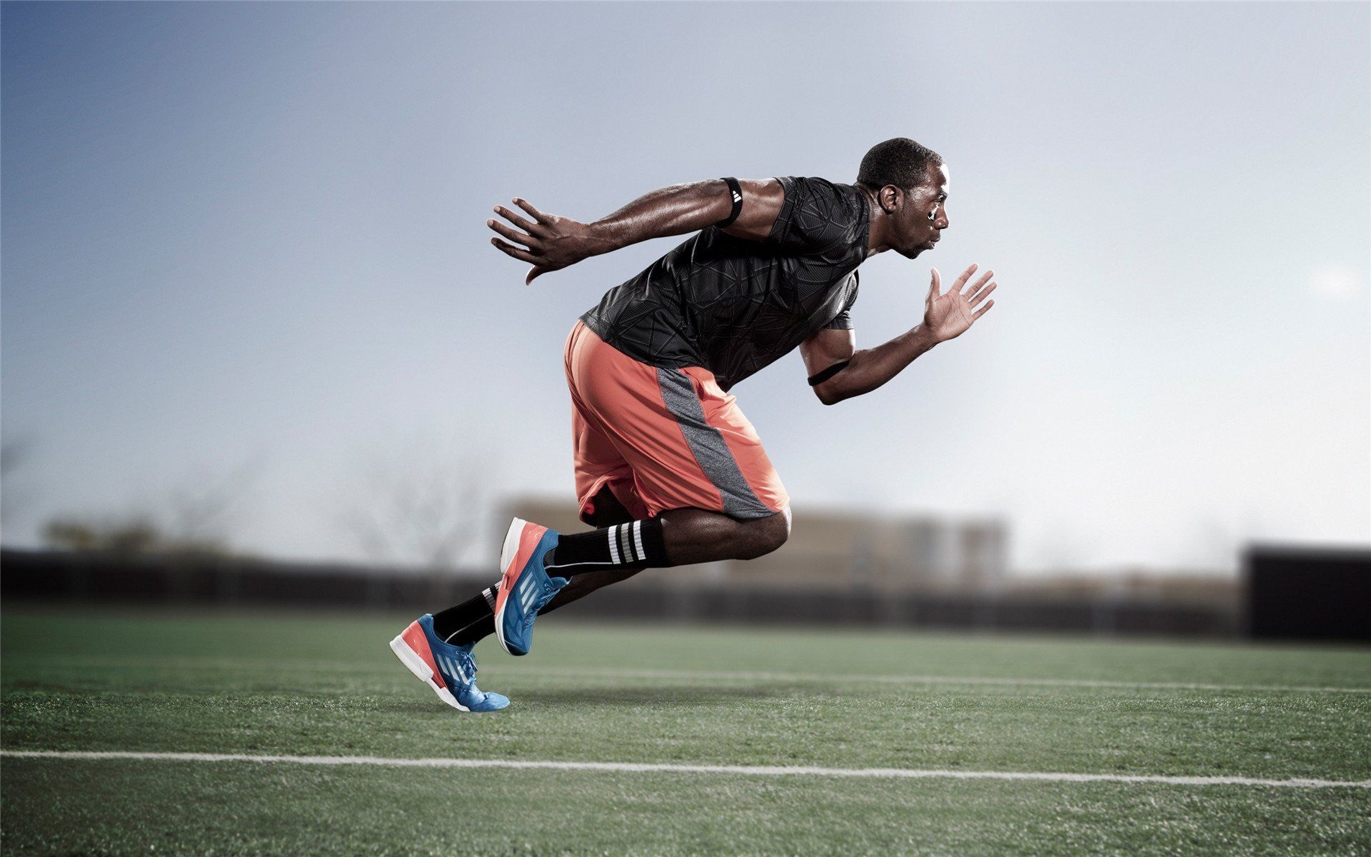 幕后团队成就精彩赛事，幕后制作团队