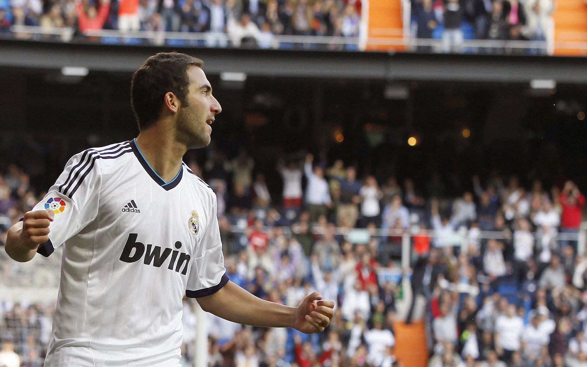 赛事焦点人物赛后情绪曝光，赛事焦点人物赛后情绪曝光怎么写